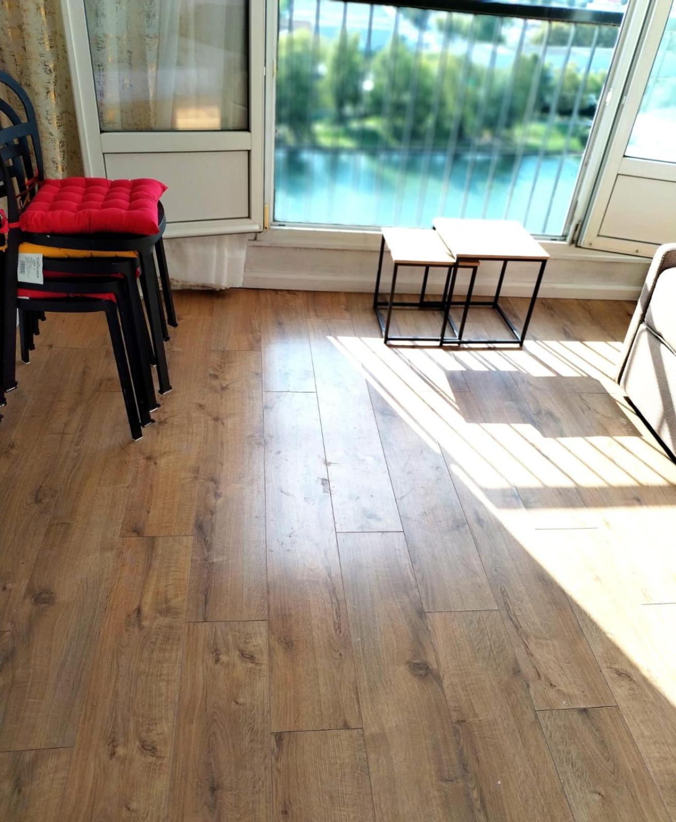 Julia Apartment อัลฟอร์วิลล์ ภายนอก รูปภาพ
