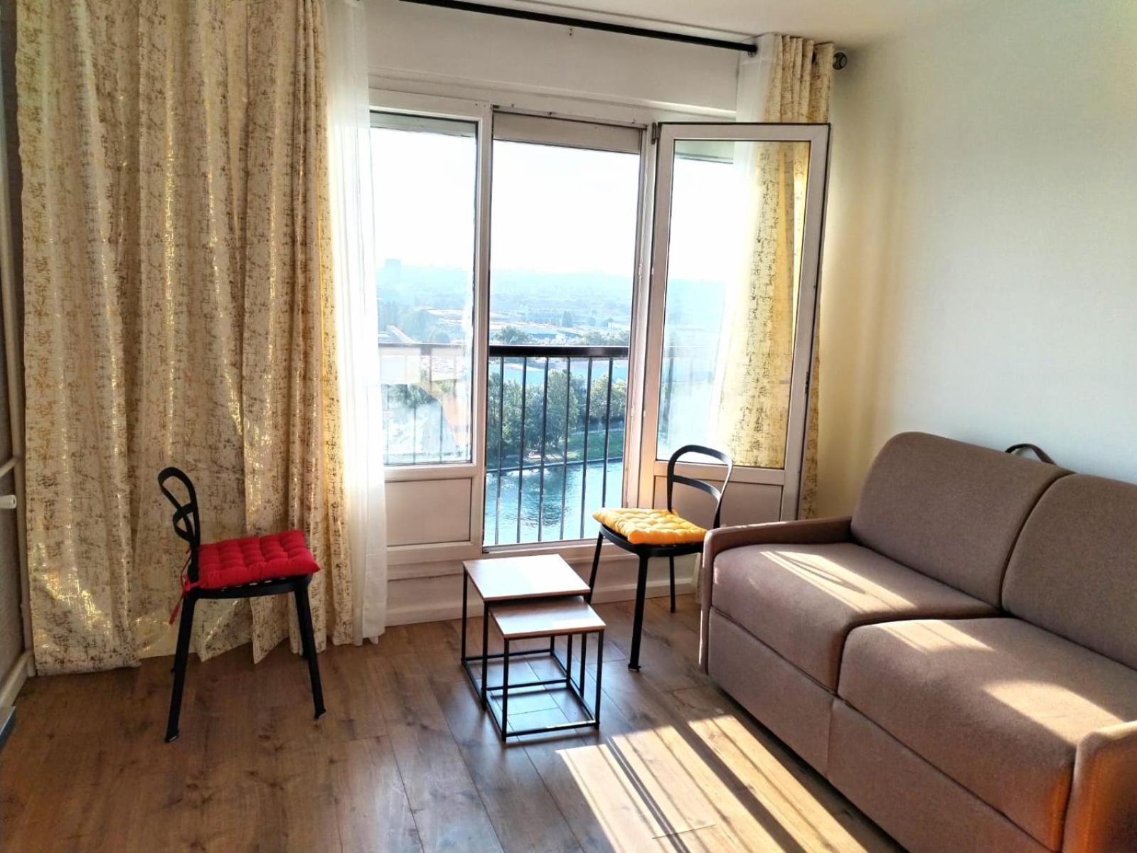 Julia Apartment อัลฟอร์วิลล์ ภายนอก รูปภาพ